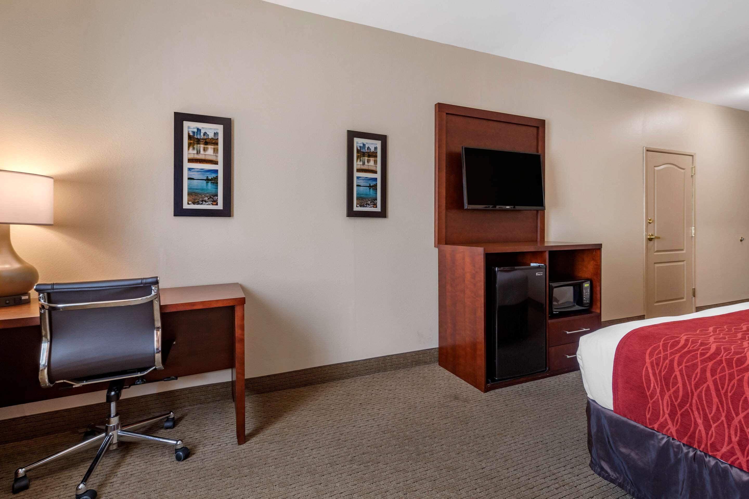 וילה ריקה Comfort Inn & Suites מראה חיצוני תמונה