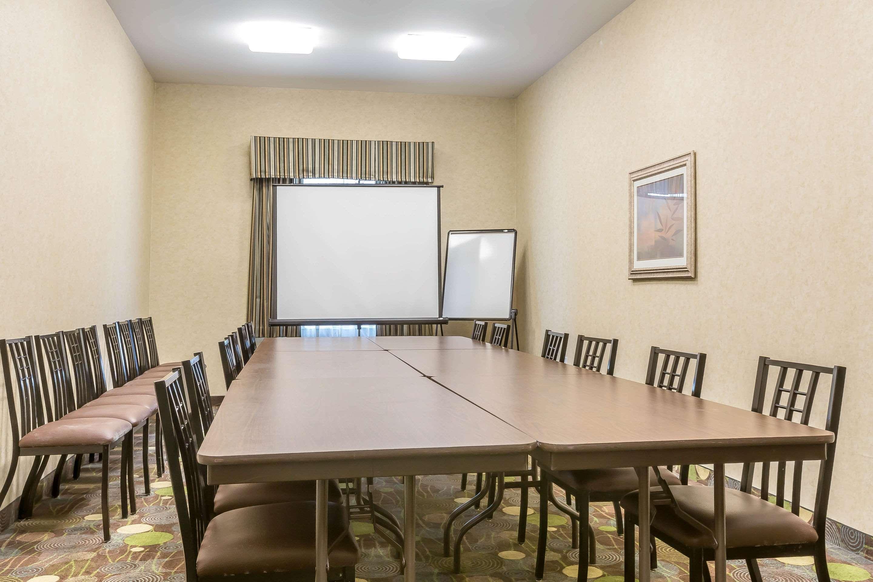 וילה ריקה Comfort Inn & Suites מראה חיצוני תמונה