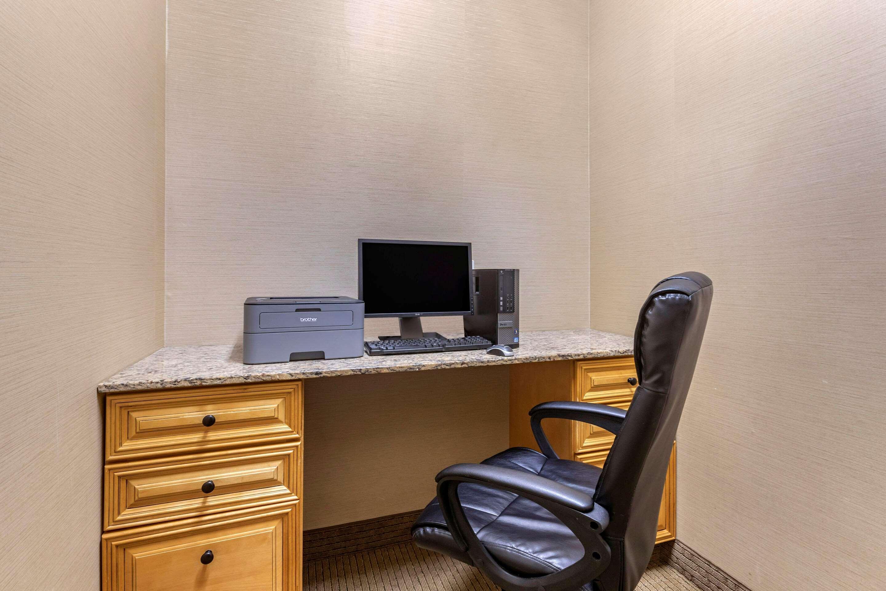 וילה ריקה Comfort Inn & Suites מראה חיצוני תמונה