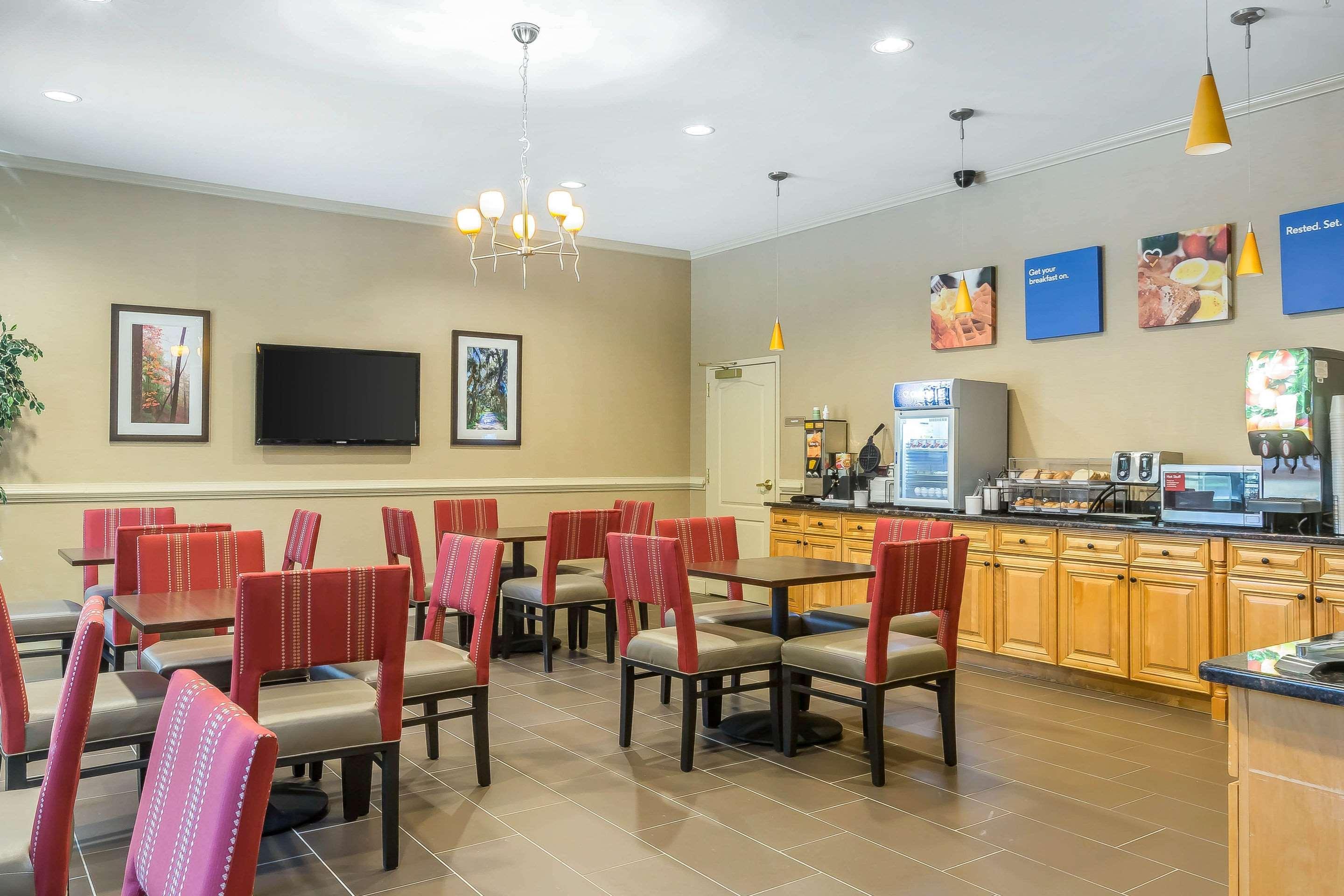 וילה ריקה Comfort Inn & Suites מראה חיצוני תמונה